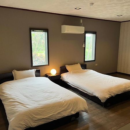Hotel 百合ヶ浜ビーチハウス Furusato Esterno foto